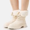 WINTER BOOT - Stiefelette - Beige -Outfit Verkauf 03a1b8399b6044e89d9ef140914698c5