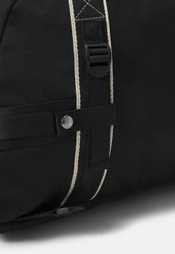 Even&Odd Weekender - Black -Outfit Verkauf 0f07cc80b3084c65b8f589e248257261