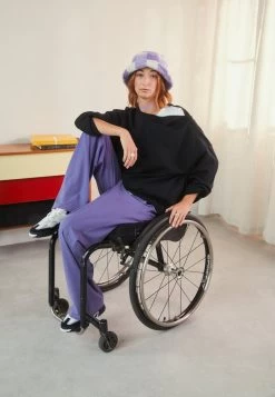 Even&Odd Sweatshirt - Black -Outfit Verkauf 15509ae809d94558a30f962737922fff