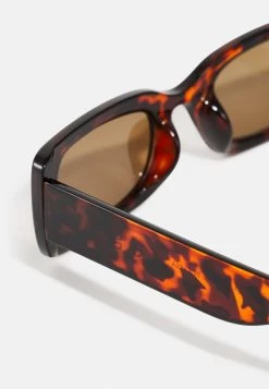 Even&Odd Sonnenbrille - Brown -Outfit Verkauf 1f98b00b89a5488ea82a7c517a825a54