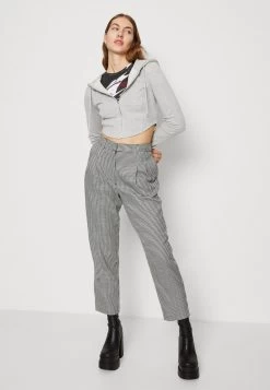 Even&Odd Sweatjacke - Mottled Light Grey 11 Even&Odd Sweatjacke - Mottled Light Grey -Outfit Verkauf 2b3213c66cdc4574b2f204a364d405a4