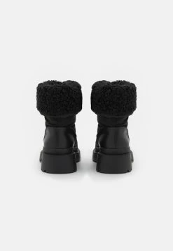 WINTER BOOT - Stiefelette - Black -Outfit Verkauf 2cdf6290c5614808a6e3c0ba56e8146a