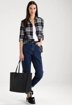 Even&Odd Shopping Bag - Black/red 13 Even&Odd Shopping Bag - Black/red -Outfit Verkauf 387c206f18b04f27836574cf70899e3a 1