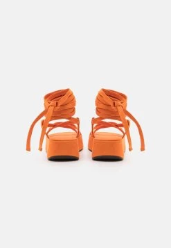 Even&Odd Plateausandalette - Orange 11 Even&Odd Plateausandalette - Orange -Outfit Verkauf 4d4b2a2e898844419142a4e77958bfa0