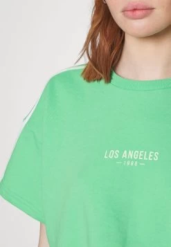 Even&Odd Trainingsanzug - Green/white -Outfit Verkauf 503c35985df74a3a8eac951465d5c4d2