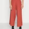 Stoffhose - Red 2 Stoffhose - Red -Outfit Verkauf 5d24c0bd73e749b9b58505e5474da2c1