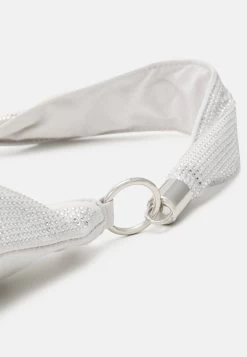 Even&Odd Umhängetasche - Silver-coloured -Outfit Verkauf 791900f92a764e2f8e34010396e2598f