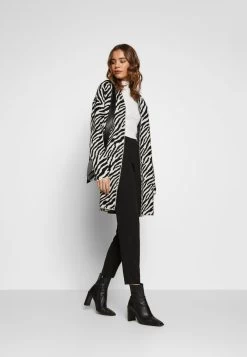 Even&Odd 2 PACK - Top - Off-white/black -Outfit Verkauf 7ea13422a90c4ae0a55c3a2ddddeacab