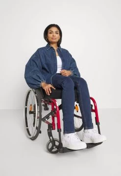 Even&Odd Jeans Slim Fit - Blue Denim 12 Even&Odd Jeans Slim Fit - Blue Denim -Outfit Verkauf 8f92a45031b7469f9592efe5ecb17c52