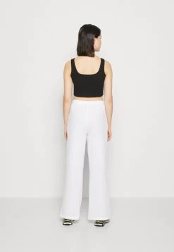 Even&Odd Top - Black/black 10 Even&Odd Top - Black/black -Outfit Verkauf 9f5ff985d3a24b63bfa38c2dad46b8a3