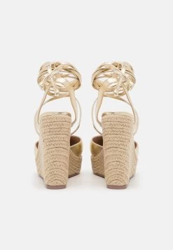 Plateausandalette - Gold -Outfit Verkauf a87737def0154e96a0d655a684eabefb