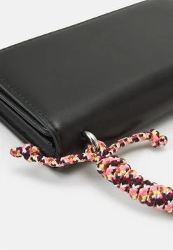 Even&Odd Handytasche - Black -Outfit Verkauf afdb1c62e7324581b1db61237d7d6ffe