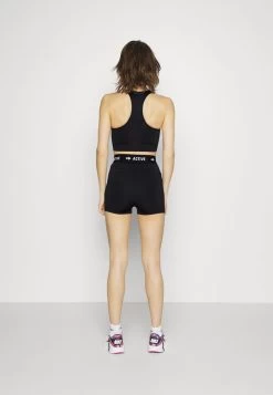 Kurze Sporthose - Black 10 Kurze Sporthose - Black -Outfit Verkauf e6a6d0dbe22647aa97316add8e1e02eb