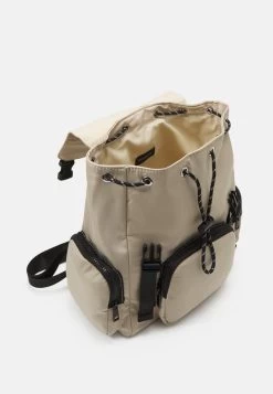 Even&Odd Tagesrucksack - Beige -Outfit Verkauf e9bd660c72444ff98f73a079d99326a5