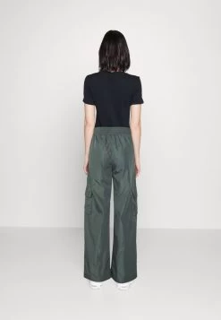Even&Odd Cargohose - Dark Green -Outfit Verkauf f2e842c0a7e84aeba14761051503fce1