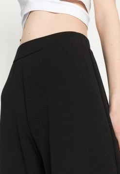 Even&Odd Stoffhose - Black 12 Even&Odd Stoffhose - Black -Outfit Verkauf f39f990b9281479ca2cb85bfa518cb74