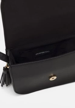Even&Odd Umhängetasche - Black -Outfit Verkauf fdb076bf8d254adea91b7bb5a42b591c