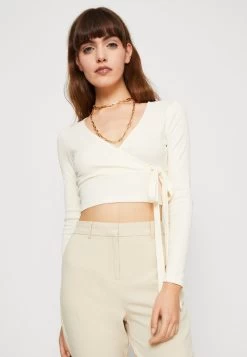 Even&Odd Langarmshirt - Off-white -Outfit Verkauf ffc283e416454e2f99f6d7657fa779e7